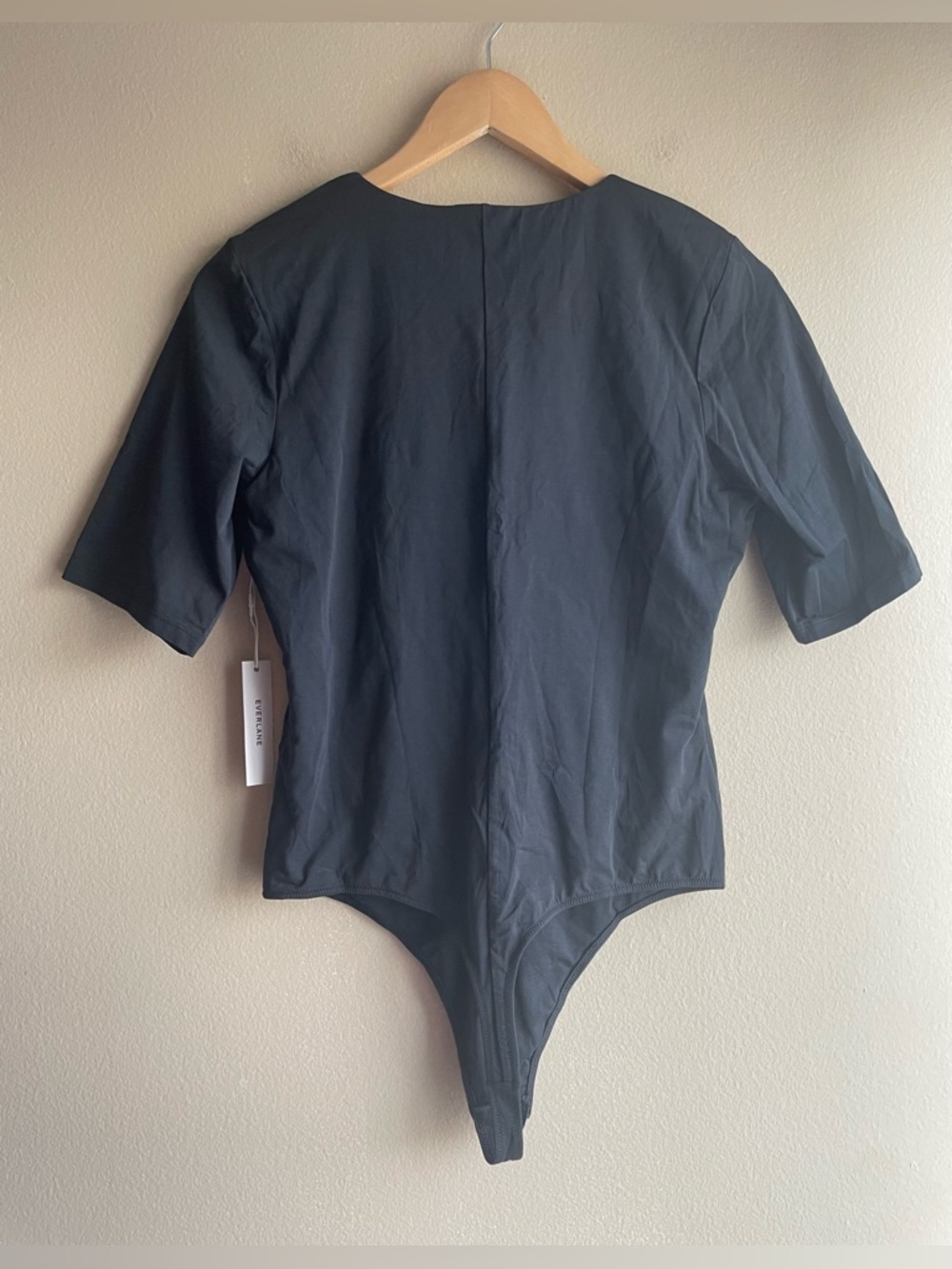 New Everlane Women Black Bodysuit Short Sleeve Size Large - Picture 6 of 7